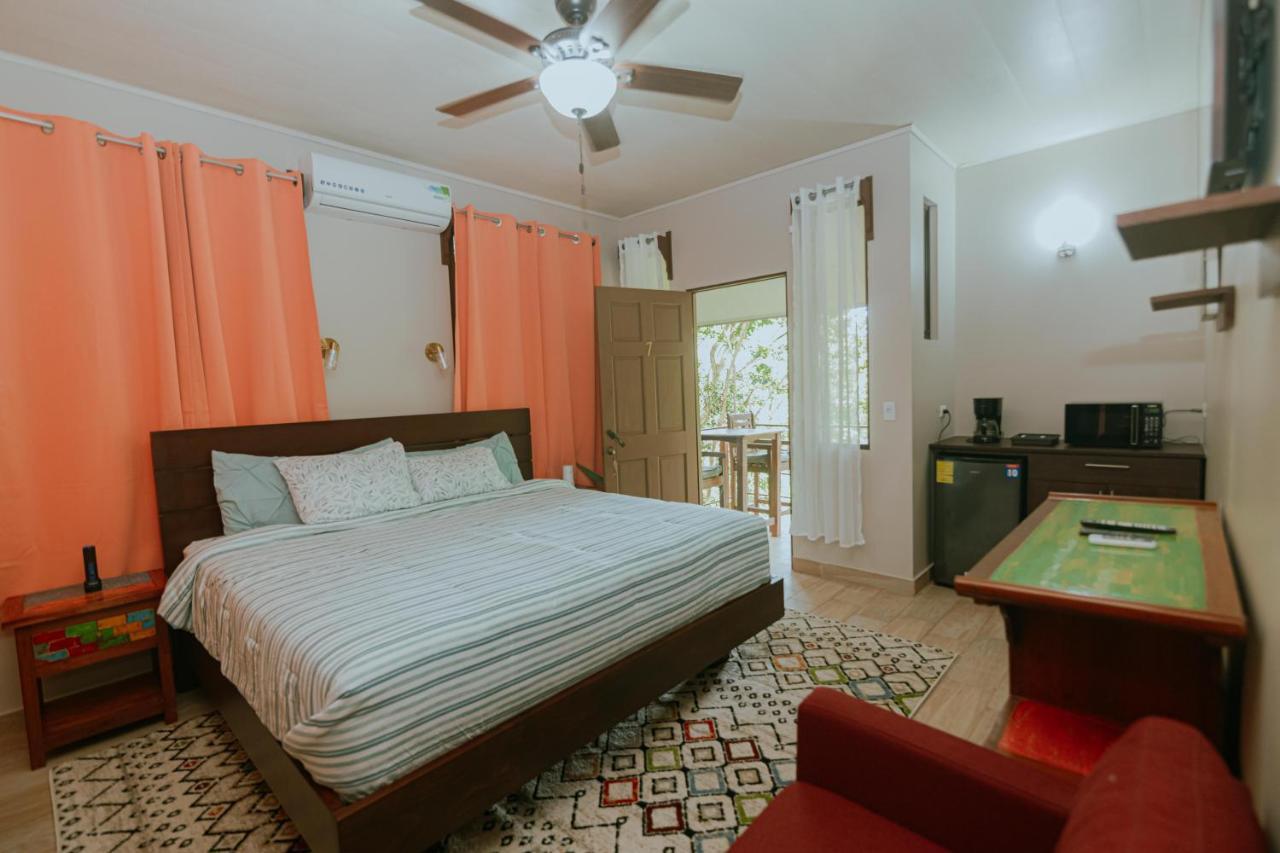 Oasis Diverse Adult Retreat Quepos Kültér fotó