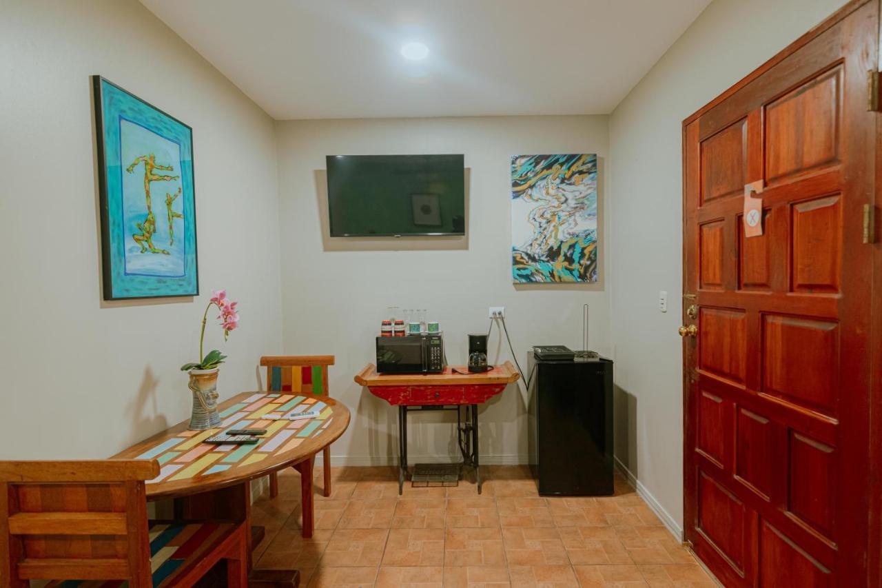 Oasis Diverse Adult Retreat Quepos Kültér fotó